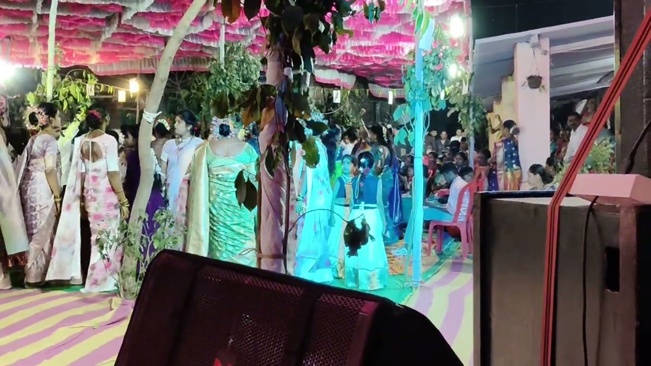 ओम साई म्युझिकल ग्रुप बिजपाडा🥁 सुंदर सुंदरी तुझ नाव काय हाय मराठी सॉंग👀  Sundari Tujhe Nav kay hay