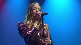 Watch Girl Named Tom Crazy World video
