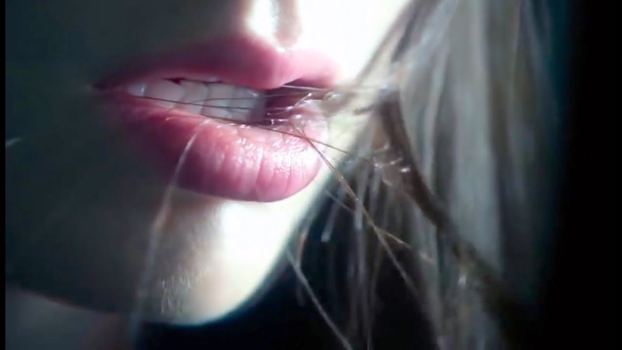 Guarda BITWVLF ╺╸ Remember Me (Music Video) su YouTube Guarda BITWVLF ╺╸ Remember Me (Music Video) su YouTube