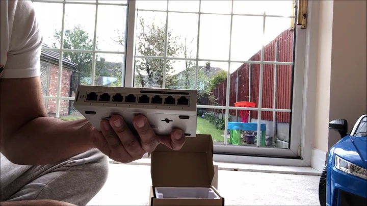 UniFi Switch 8 port 60W Unboxing