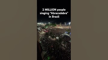 Lady Gaga Abracadabra live in Copacabana #ladygaga #abracadabra #copacabana #brazil #riodejaneiro