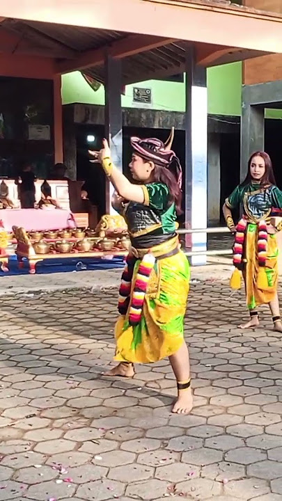 The Charm of the Jathilan Dance of Indonesian Princesses 🇮🇩