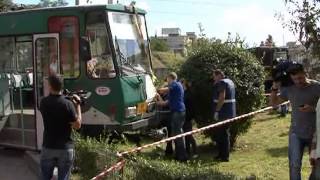 Cluj - Accident tramvai - troleibuz la Podul Calvaria