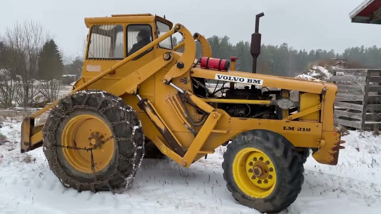 Baklastare Volvo BM, modell LM218 TD | Sajab Auktioner