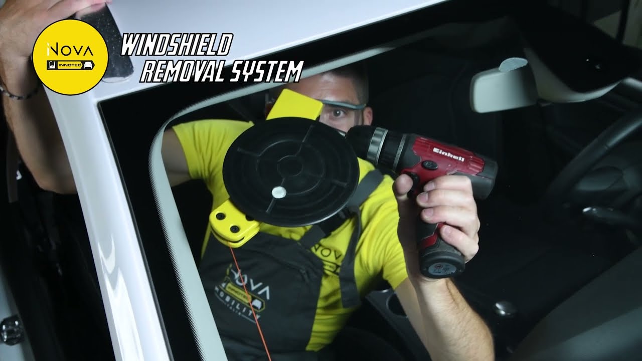 Rimuovere parabrezza auto - Windshield Removal System di Innotec Mobility by iNova