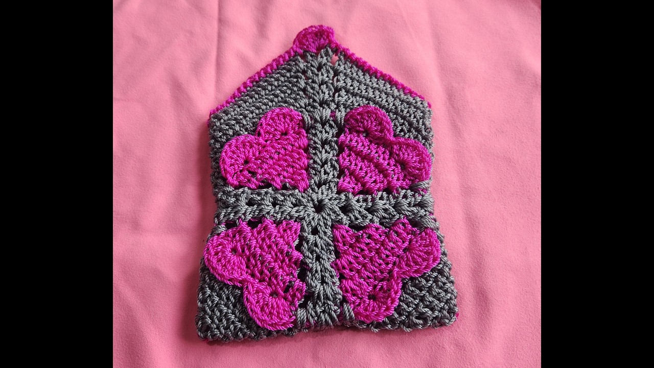Monedero de corazones a crochet