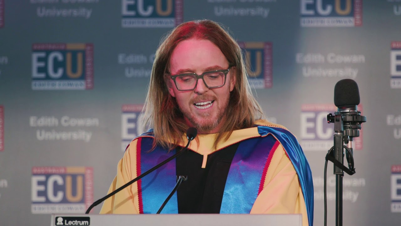 melodisk Doven Hilsen Tim Minchin WAAPA Speech - YouTube