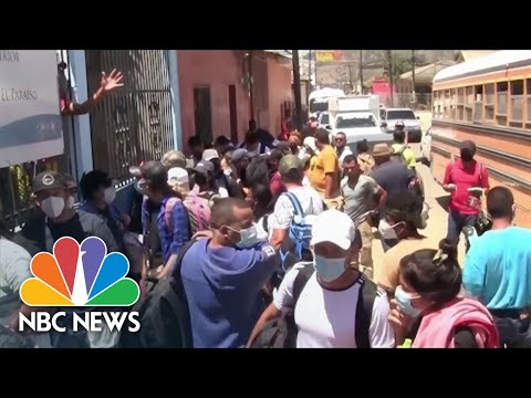 Migrants Overwhelm Honduran Border Causing Towns To Claim State Of Emergencies.