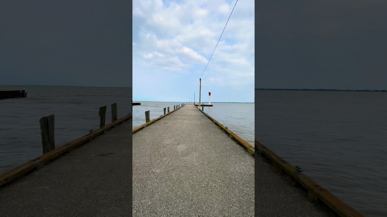 Walking at port Rowan ON harbour 🇨🇦 