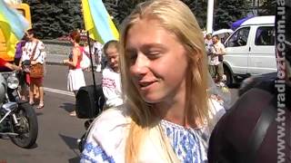 Житомир: Парад вышиванок в Житомире