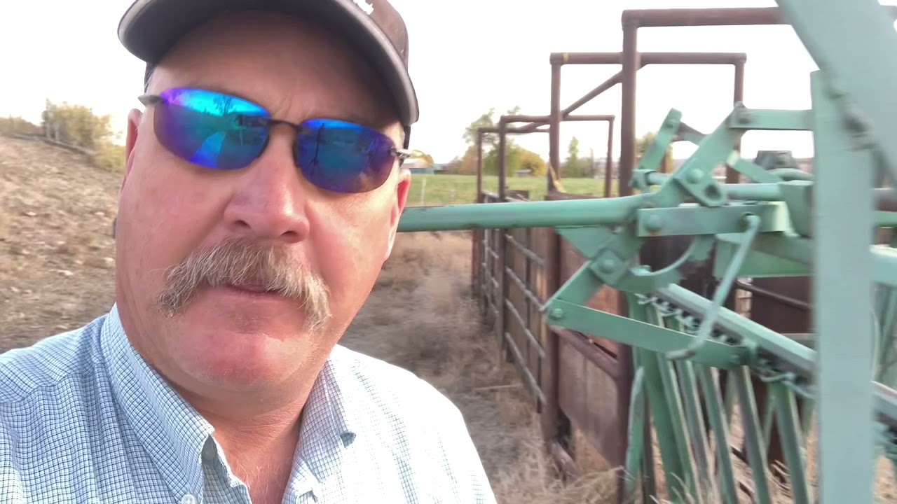 Powder river squeeze chute repair