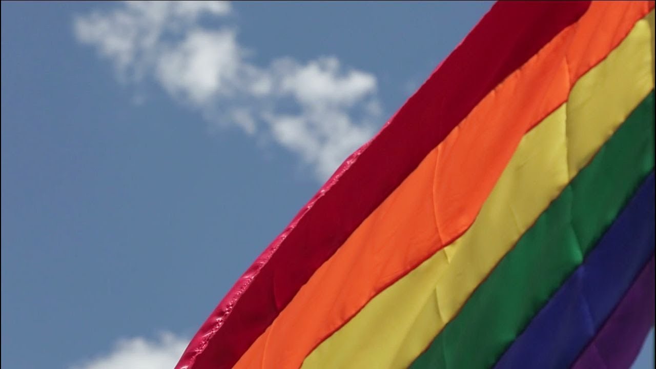 De Acuerdo: Medellín y su política pública LGBTI camera iphone 8 plus apk