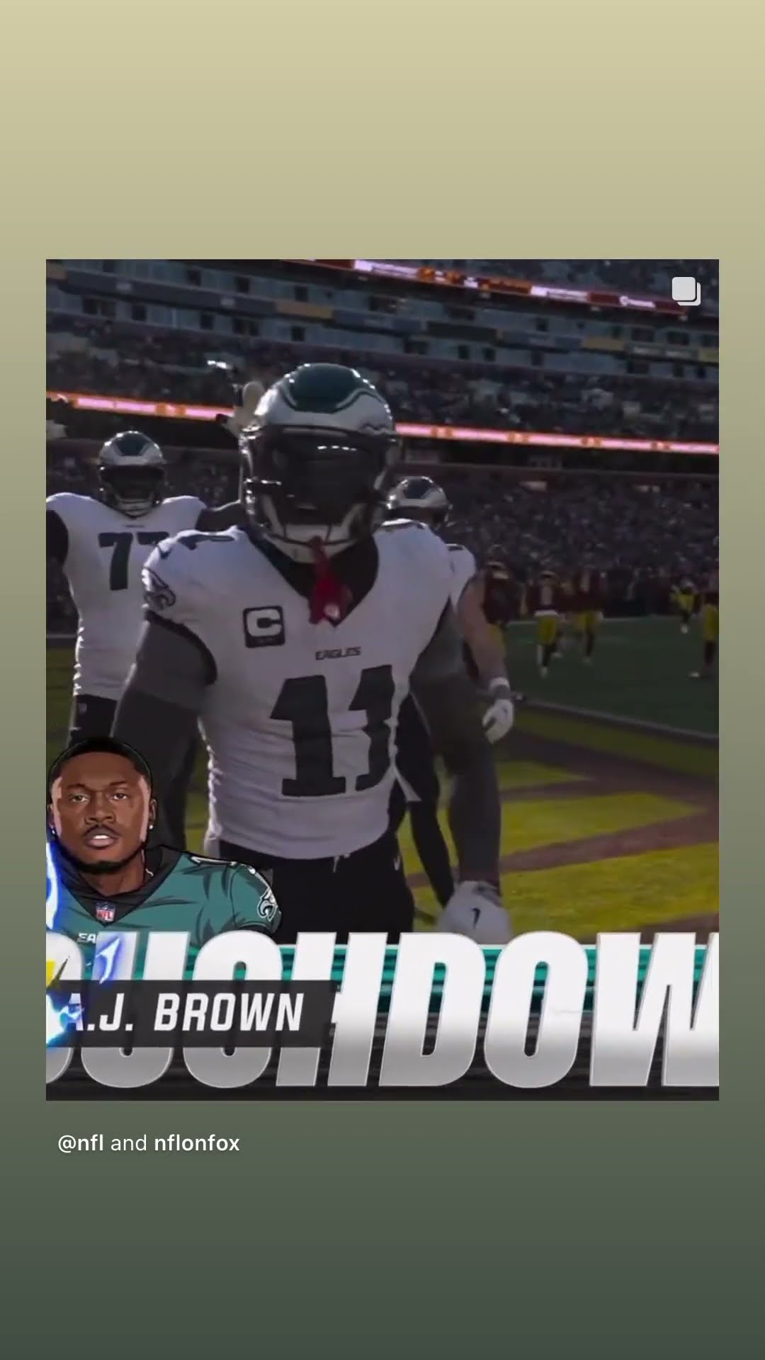 For the score #hoodnews #ajbrown #kennypickett #eagles #washingtoncommanders #omg #catch #how #wow