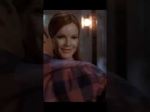 Замутила с молодым парнем #pov #отчаянныедомохозяйки #shorts #сериал