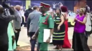 Kikwete Akisakata Rumba