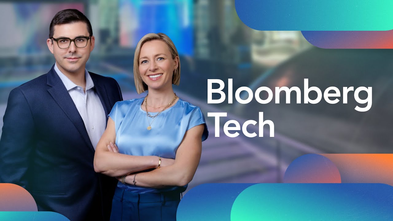 Elon Musk Sues Apple, US Takes Intel Stake | Bloomberg Tech 8/25/2025