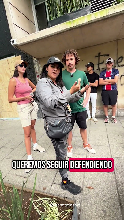 Luisito Comunica fights with a woman after a gentrification controversy
