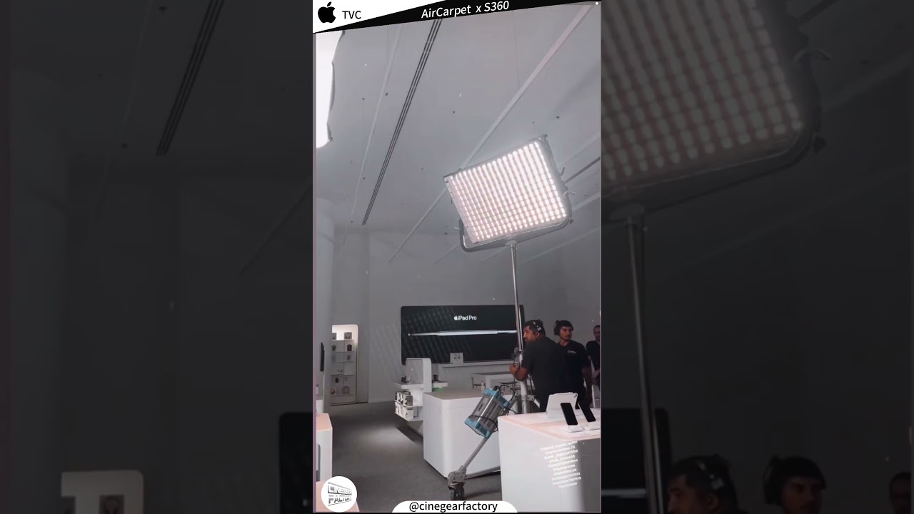 𝗔𝗶𝗿𝗖𝗮𝗿𝗽𝗲𝘁 & S360 working in an Apple Store TVC production today.  