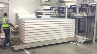 Innova MGO SIP wall panel press(Innova Eco Building system manufactures magnesium oxide structural insulated panels in Miami, Florida USA., 2015-02-09T13:58:22.000Z)