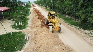 Motor Grader Spreading Gravel Build Foundation Road, Best Construction Road