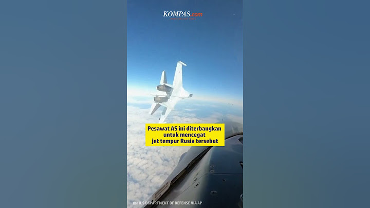Momen Langka Jet Rusia Terbang Dekat Pesawat AS
