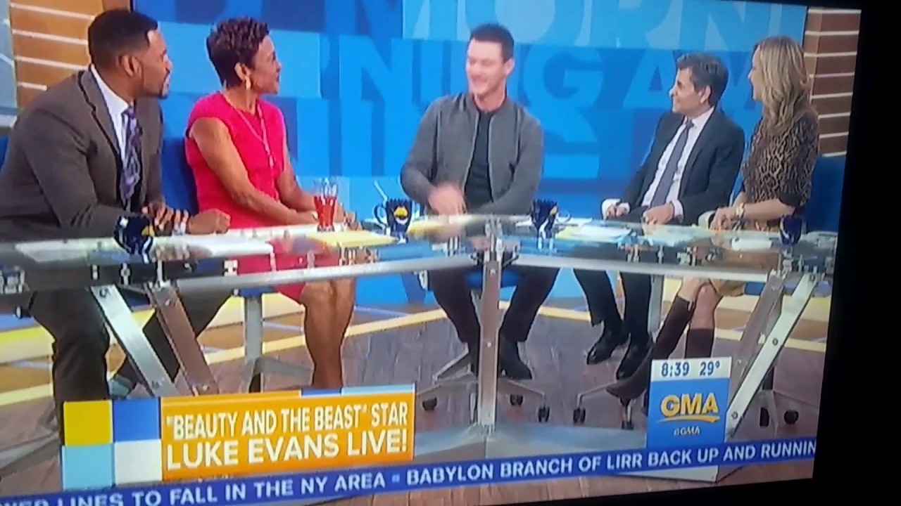 GMA with Lara Spencer(1) - YouTube
