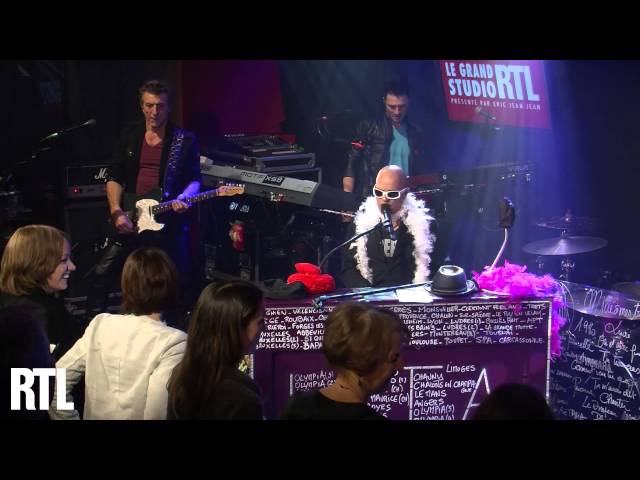 Pascal Obispo - Fan en live dans le Grand Studio RTL - RTL - RTL class=