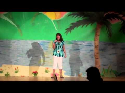 MICHELLE GRECO - 10 YEARS OLD SINGING "ROCKIN' ROB...