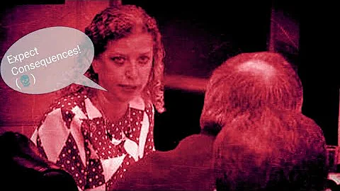 Debbie wasserman Schulz Sold our country: Awans de...