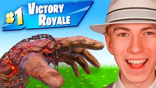 The TITAN HAND ONLY Challenge in Fortnite