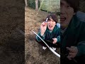 水をハサミで切ってみた #shorts