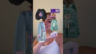 picking best school outfit🤩