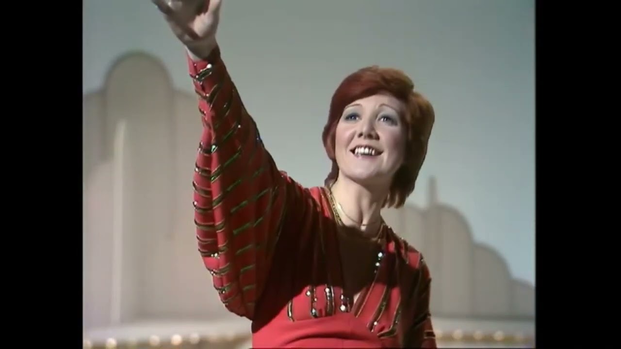 Cilla Black - 'Cilla' Pre & Post Show Funny Clips (1973)