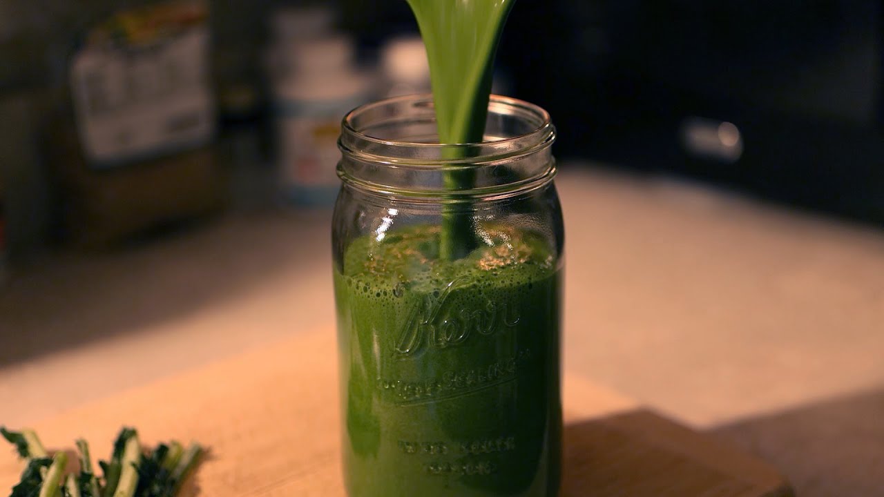 Delicious Keto Kale Shake for Healing a Fatty Liver with Low Oxylates