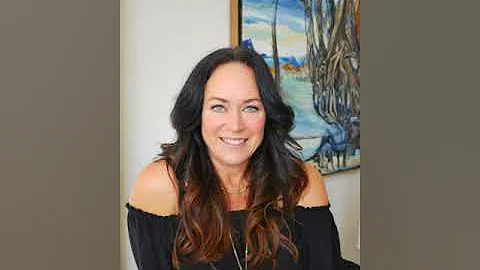 275: Replay: Andrea Schumacher: Managing a Mid-Siz...