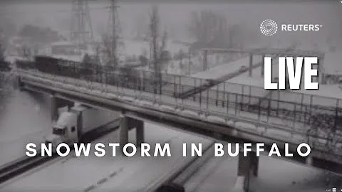 LIVE: Snow covers an interstate south of Buffalo, New York