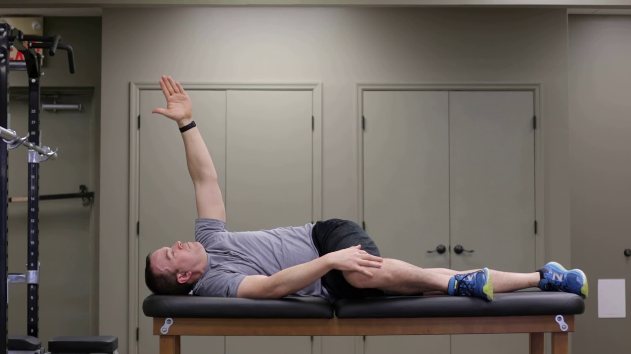 Trunk rotation Cross running stance - YouTube