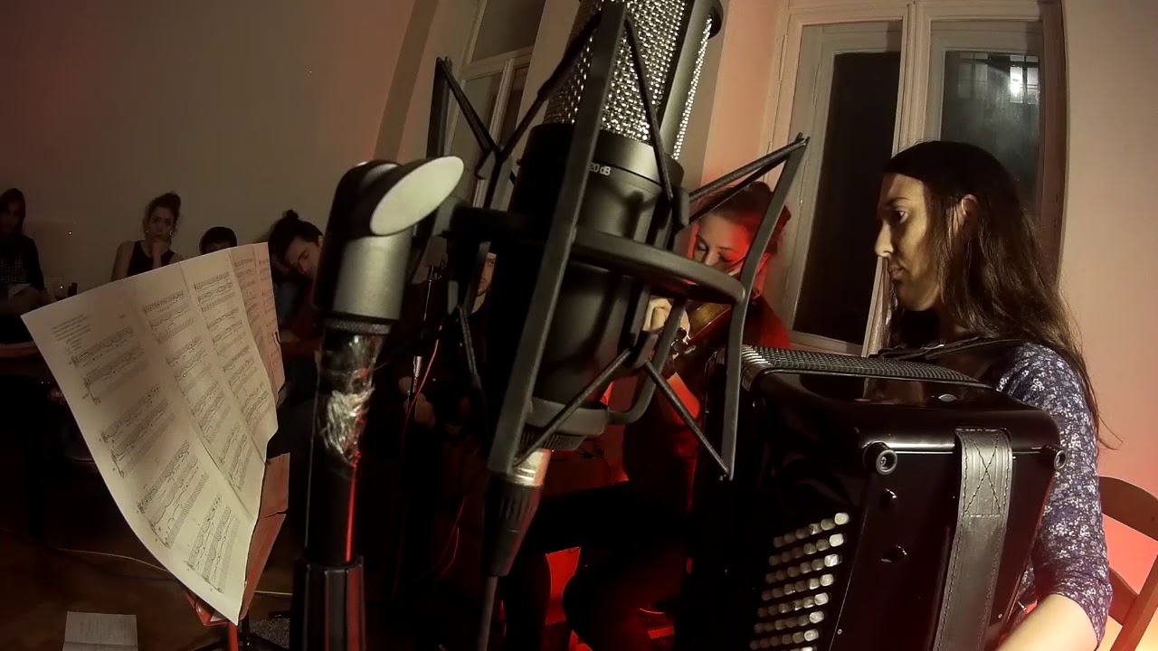 Alyssa Aska - threads (2017) for violin and accordion