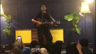 Pamungkas - Closure (Acoustic Live at Little League, Jakarta 6/4/2023)