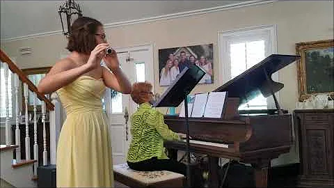 Fantasie by Gabriel Faur - performed by Julia Vita...