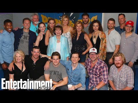 'friday night lights' reunion ft. Connie britton, scott porter & more (2016) | entertainment weekly