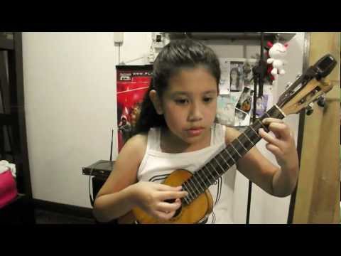 อิ่มอุ่น Ukulele Finger Style Cover By Sydney