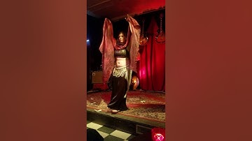 Avienn Rose performs Robots in Motion