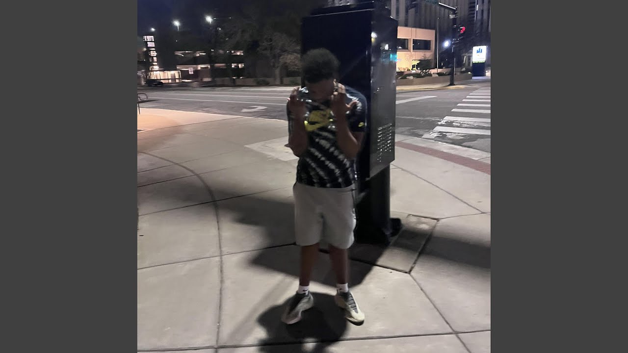 YouTubeでnot myselfを視聴 YouTubeでnot myselfを視聴