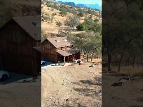 The Mountain Loft📍Three Rivers, CA #drone #westcoast #roadtrip #travel #nature #airbnb #california