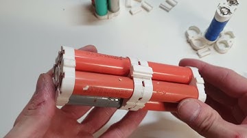 18650 Lithium ion battery holders - Legocell demo Part 1