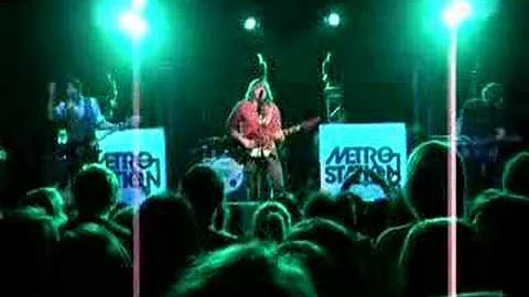 Metro Station - Shake It Live