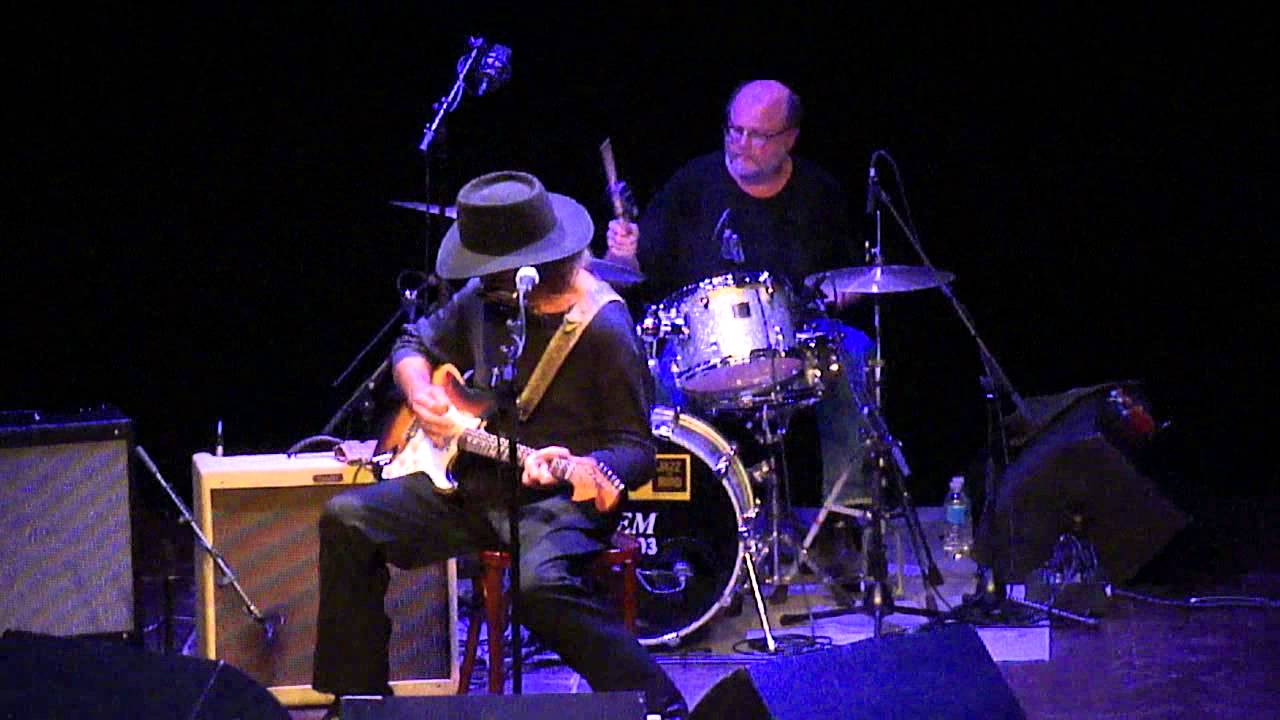 Tony Joe White Who You Gonna Hoodoo Now