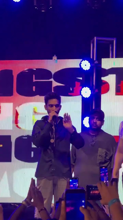 Karachi chl ....  #talhaanjum #karachi #stageshow #hiphop