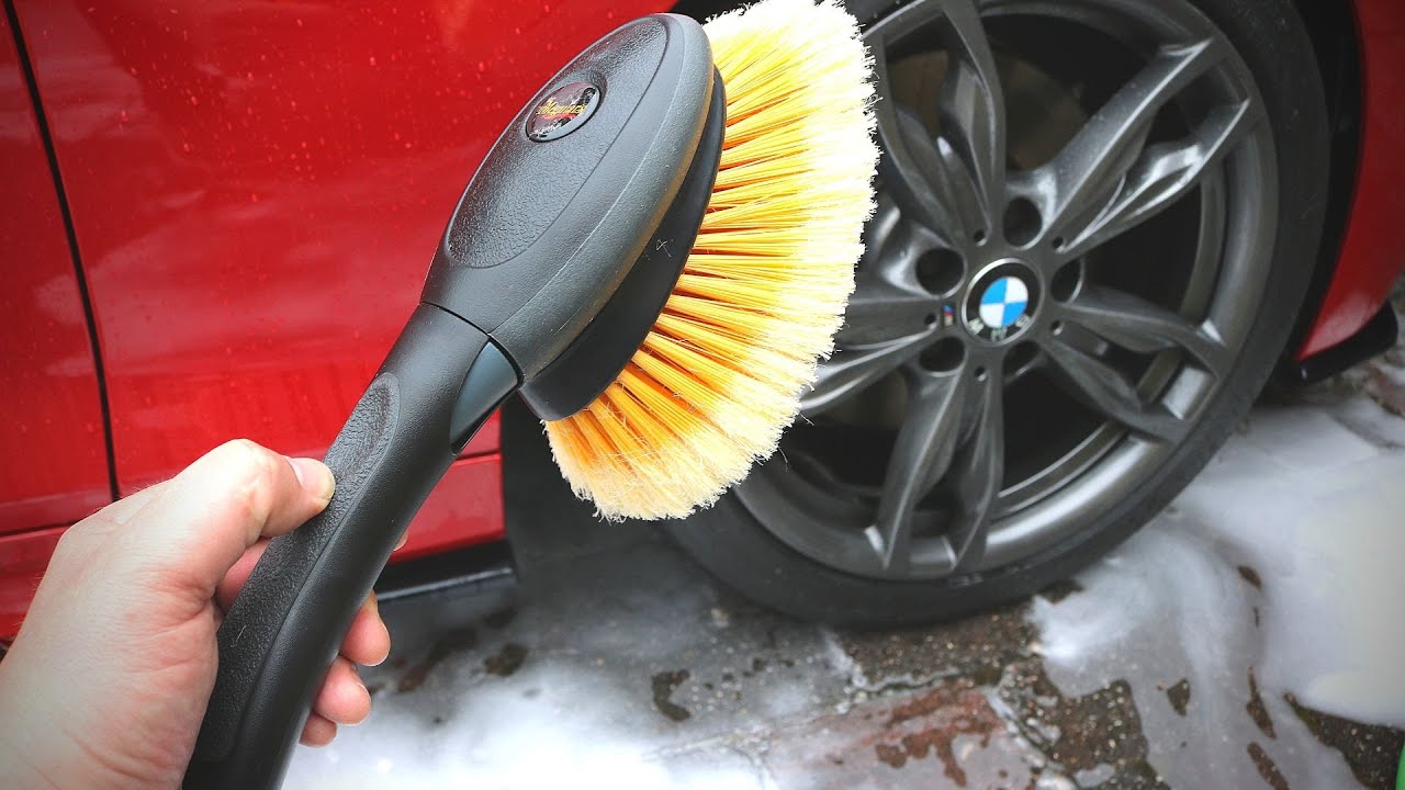 Meguiar's Versa Angle Wheel Face Brush Review YouTube